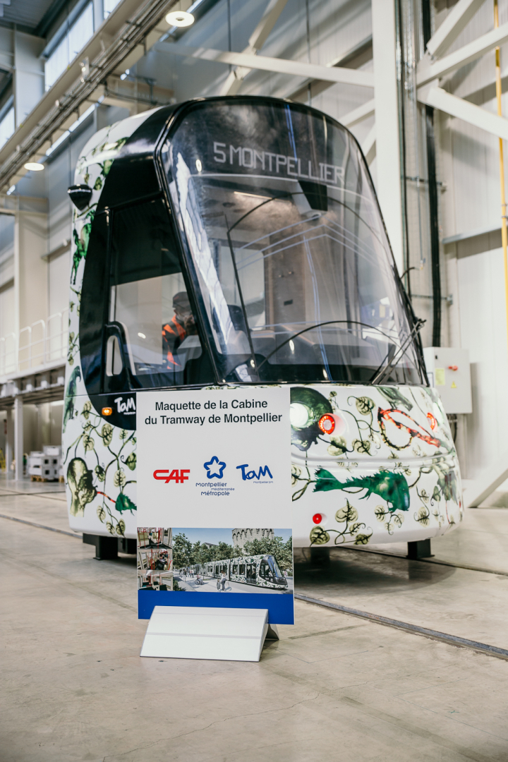 le nez du tram L5