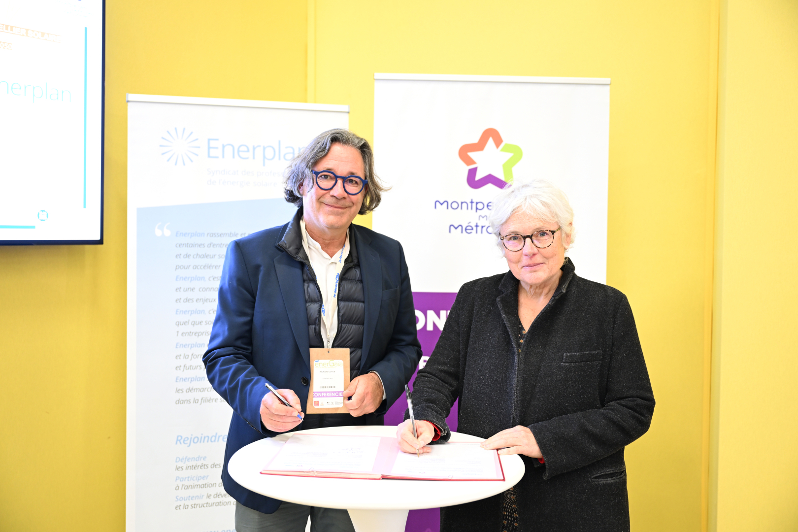 La Métropole de Montpellier, représentée par la vice-présidente Isabelle Touzard, et ENERPLAN, syndicat des professionnels de l’énergie solaire présidé par Richard Loyen, ont signé un protocole d’intention 
