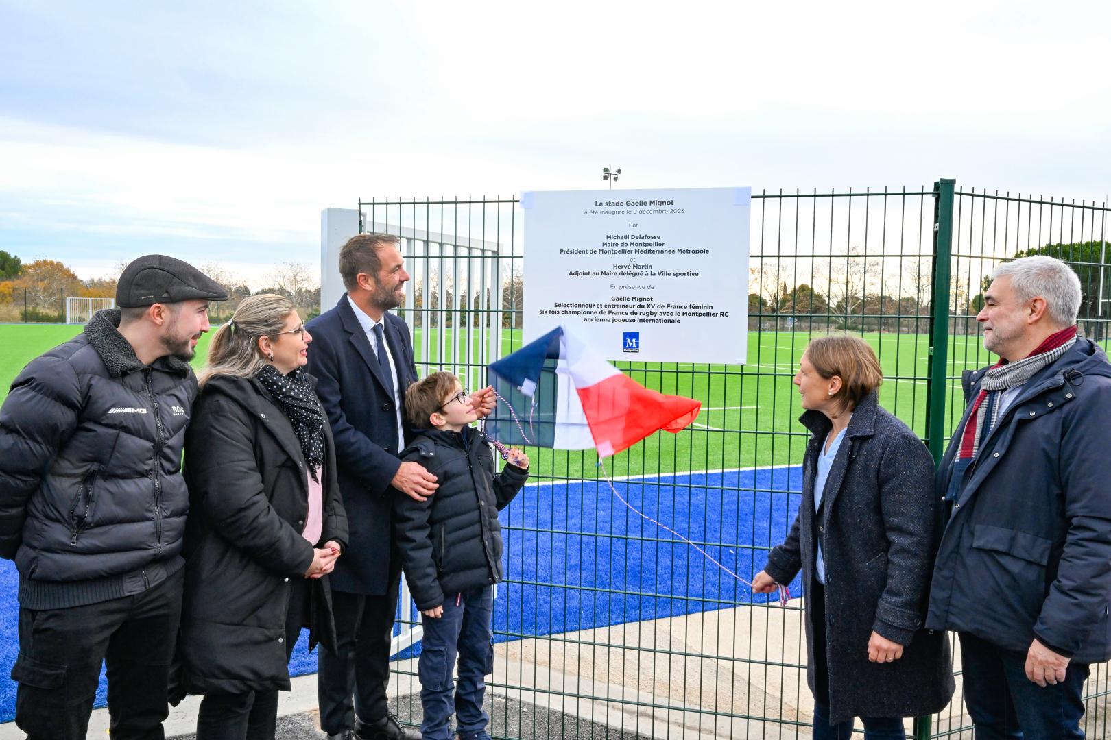 Dévoilement de la plaque
