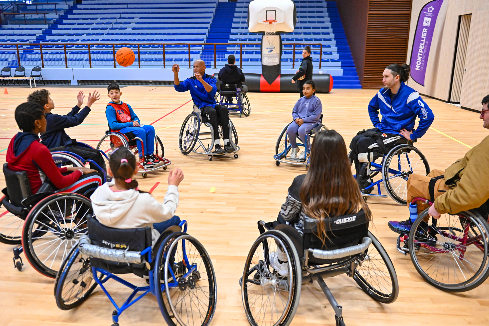 groupe enfants initiation handibasket 