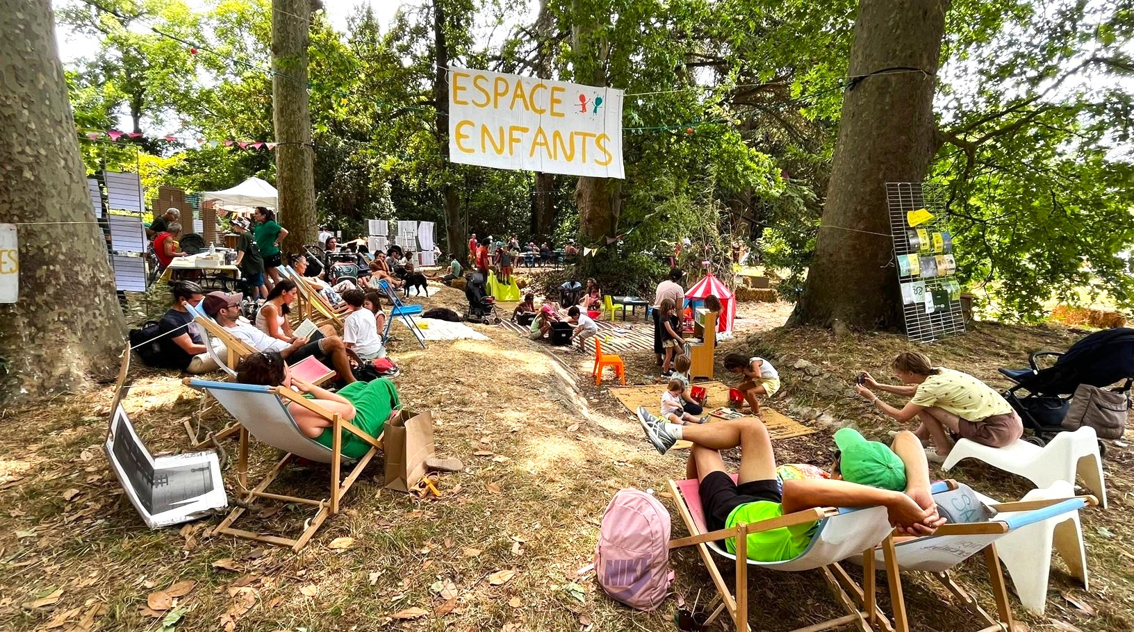 Espace enfants du Festival Agropol'Eat, en bord de Lez