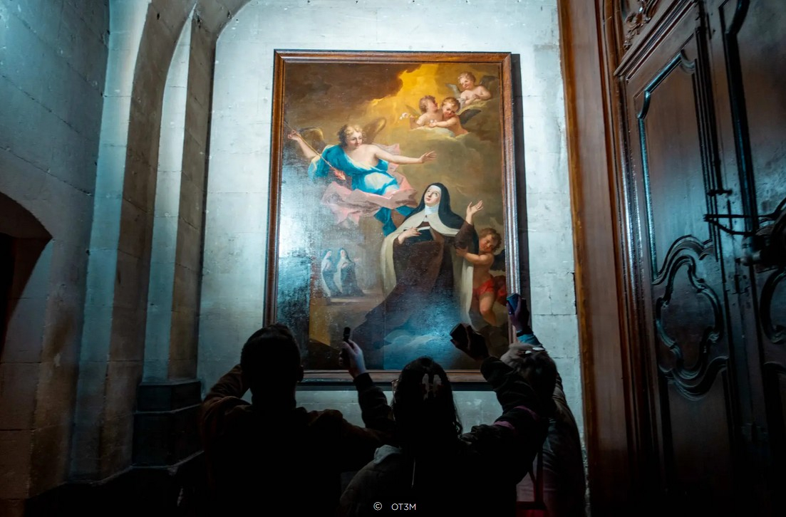 Image intérieur Chapelle Saint Charles pour une visite de nuit