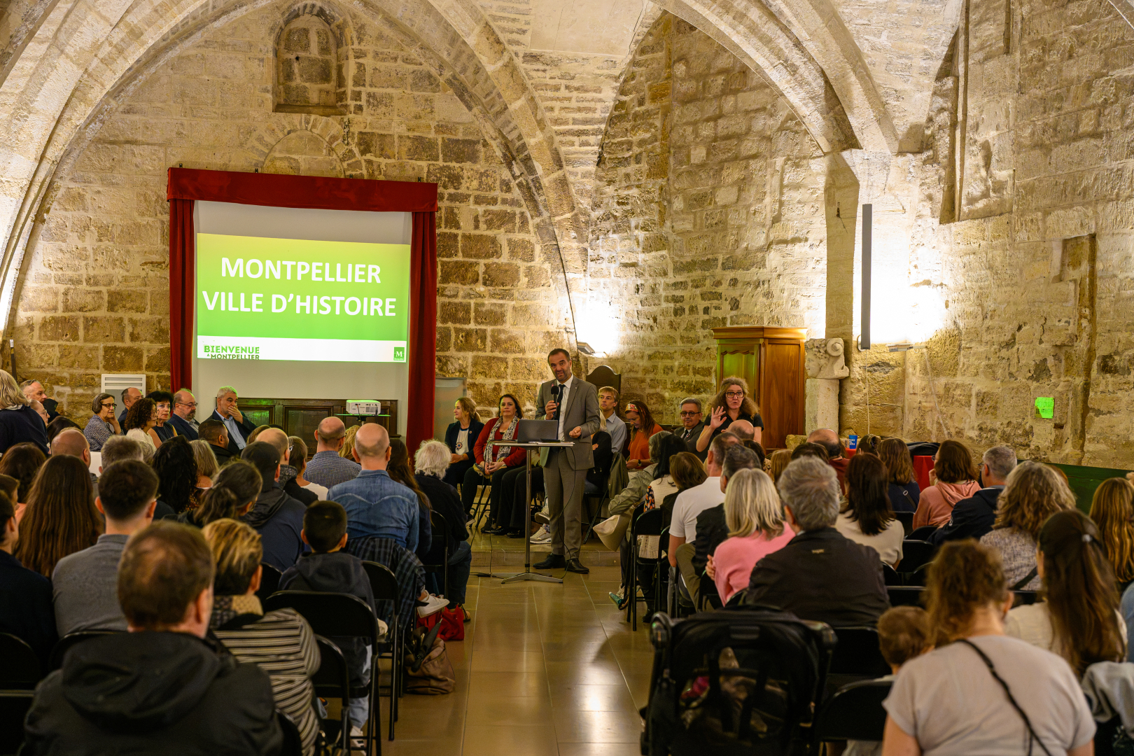Présentation de la ville par le maire