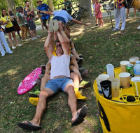 Animations et jeux sur l'herbe