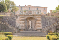 Vu des jardins du Château de Bocaud à Jacou