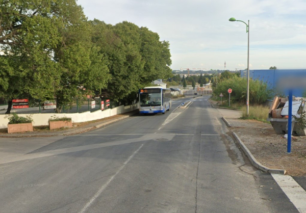 Avant travaux : rue Kalkar dans le sens descendant