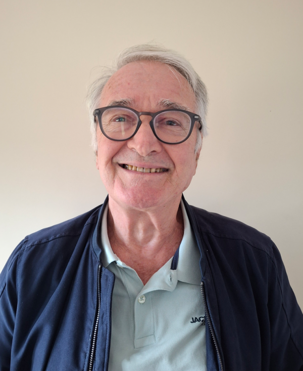 Photo portrait de Francis Baux