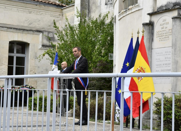 discours de Michaël Delafosse devant la stèle commémorative